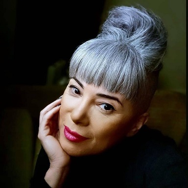 الفنانة التشكيلية ريما  الكبي … لوحة الانوثة الغارقة في  ظل الذات .
