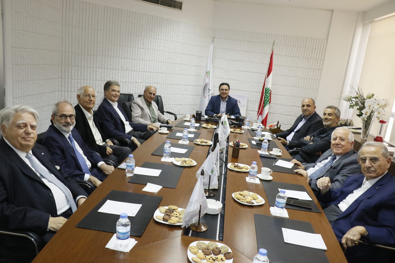 إجتماع مجلس MIDEL مع وزير المال اللبناني ياسين جابر